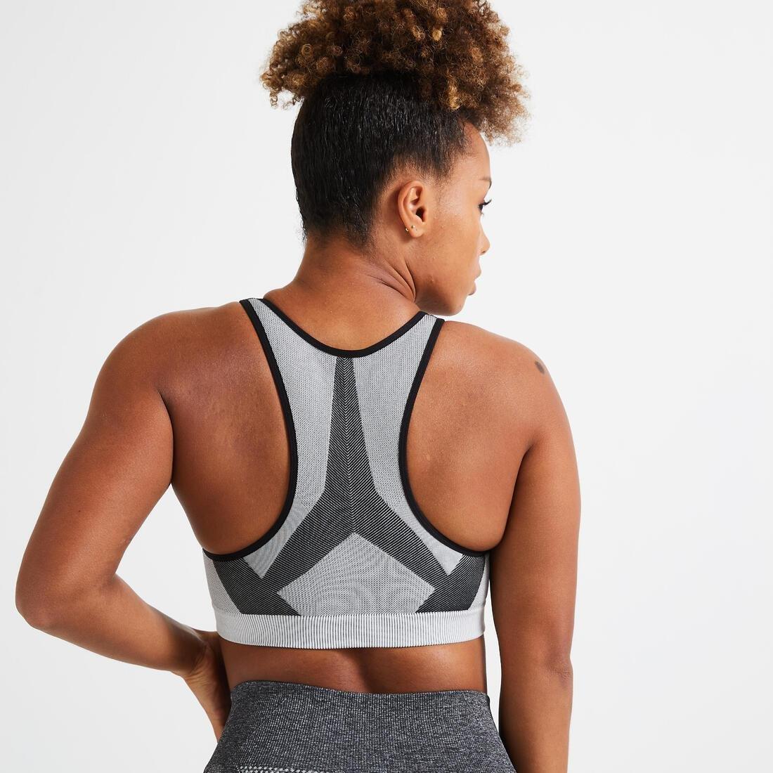Medium Support Seamless Fitness Sports Bra - 560, Black, No Color, large image number 5