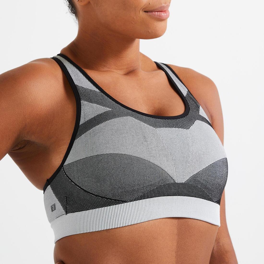 Medium Support Seamless Fitness Sports Bra - 560, Black, No Color, large image number 6