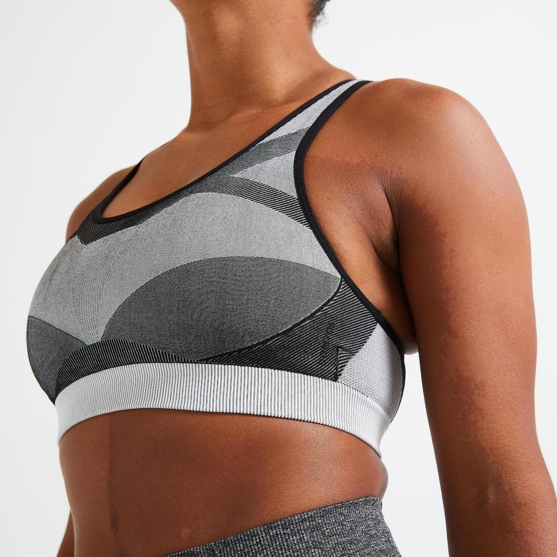 Medium Support Seamless Fitness Sports Bra - 560, Black, No Color, large image number 7