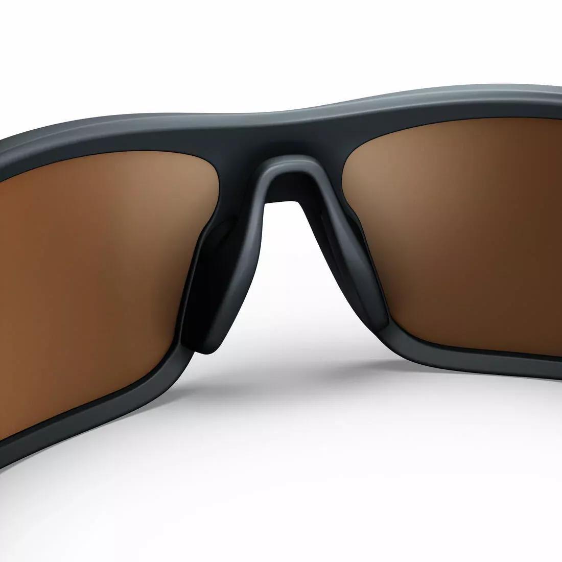 CARBON GREY Adults Hiking Sunglasses - MH580 - Polarising Category 4, No Color, large image number 10