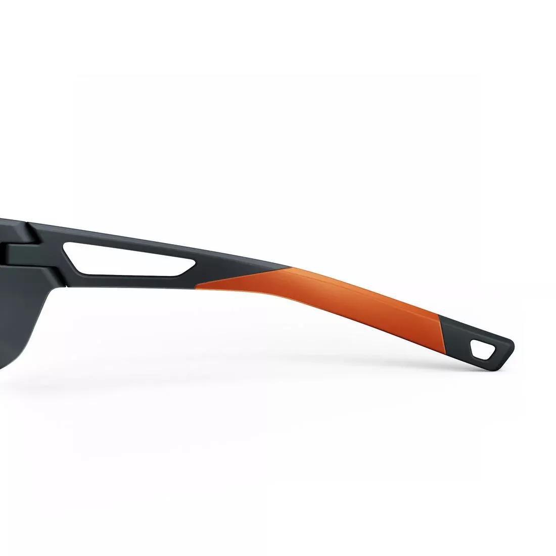 CARBON GREY Adults Hiking Sunglasses - MH580 - Polarising Category 4, No Color, large image number 11