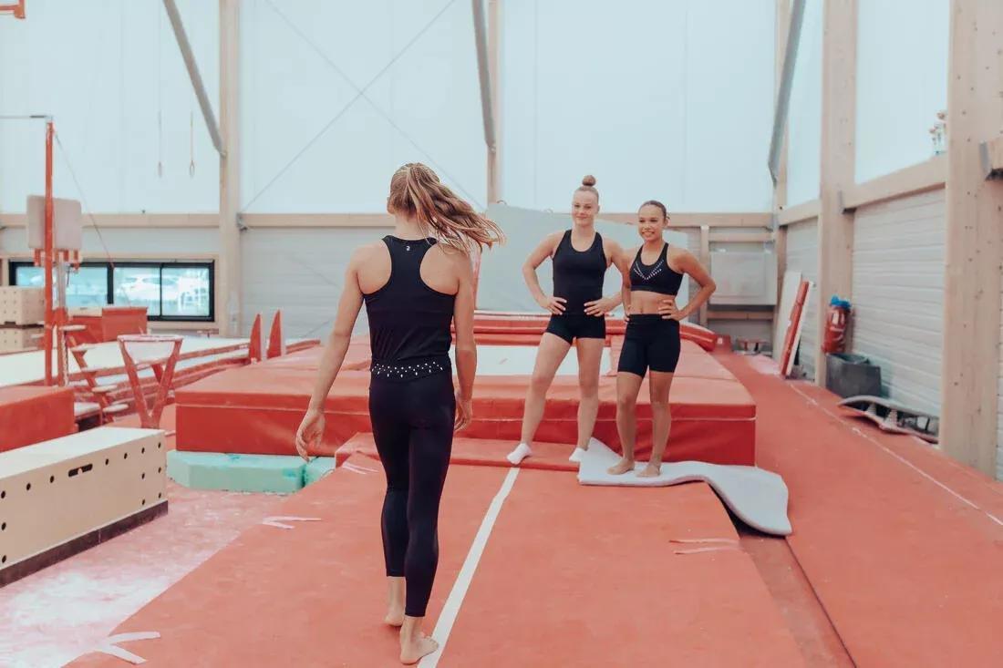 Kids Girls Gymnastics Sports Bra 500, Black, No Color, medium