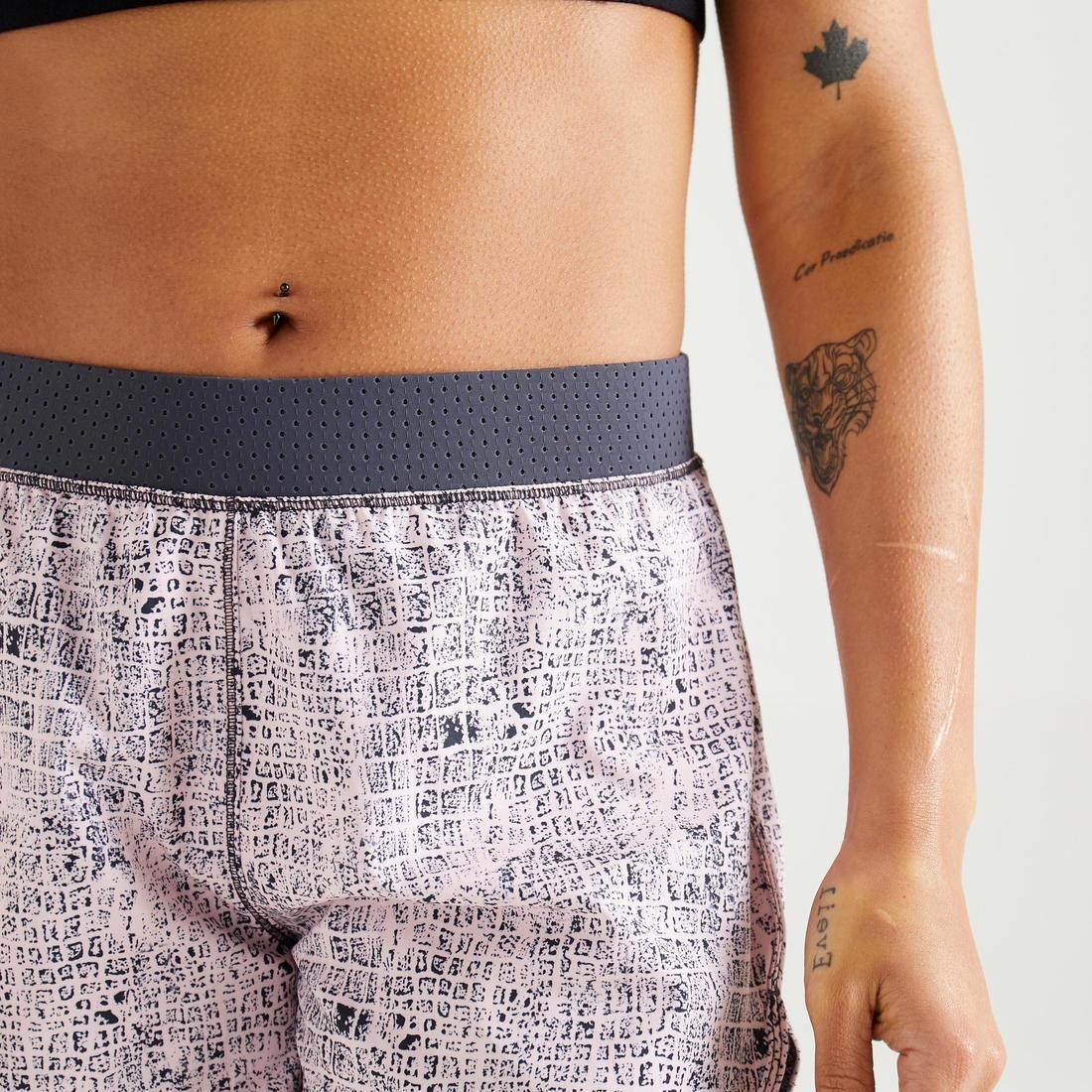 900 Women's Fitness Cardio Training 2-In-1 Shorts, Bordeaux, , large image number 14