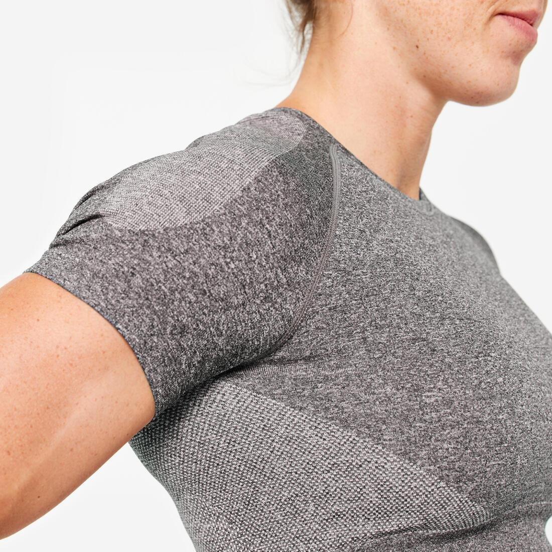 Seamless Short-Sleeved Cropped Fitness T-Shirt, grey, , large image number 13