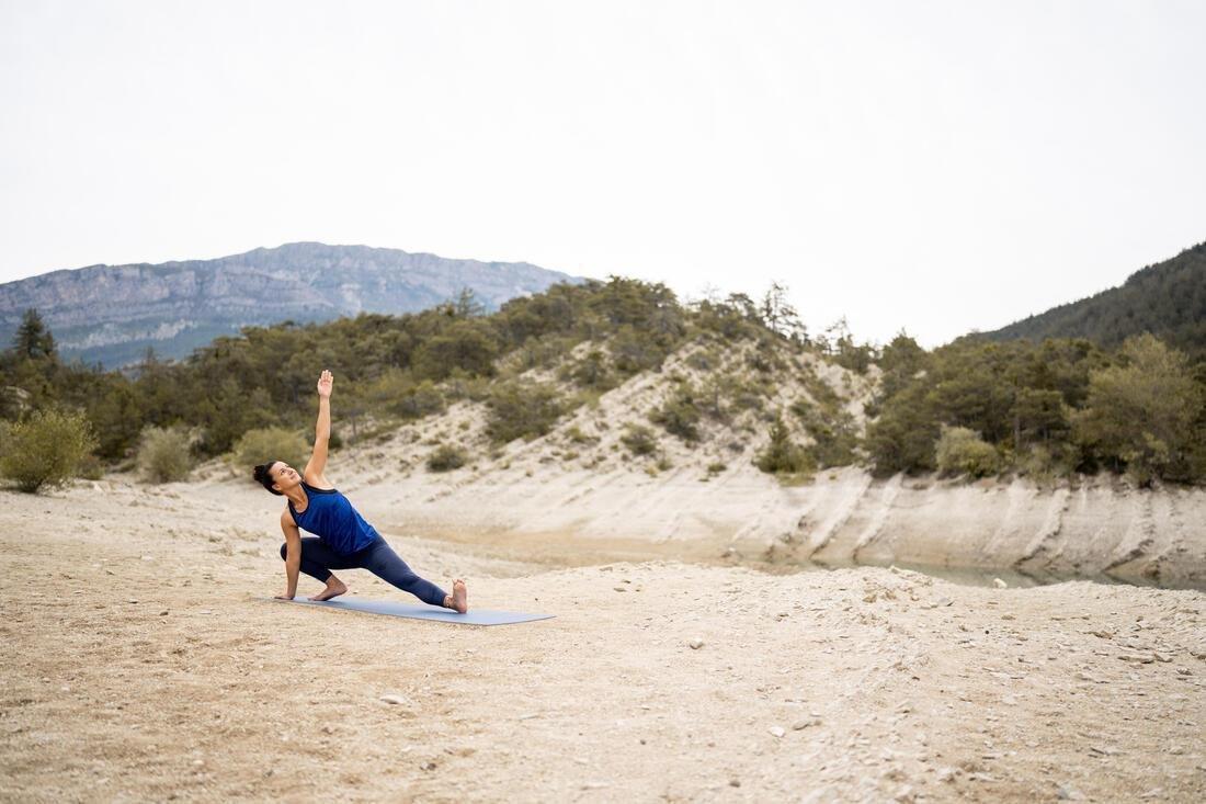 Womens Seamless Dynamic Yoga Tank Top, Navy, No Color, large image number 5