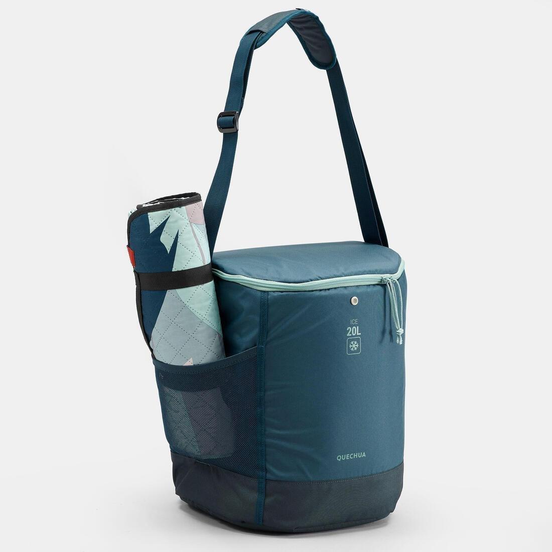 QUECHUA - 20 L Outdoor Camping/Hiking Cooler, Blue