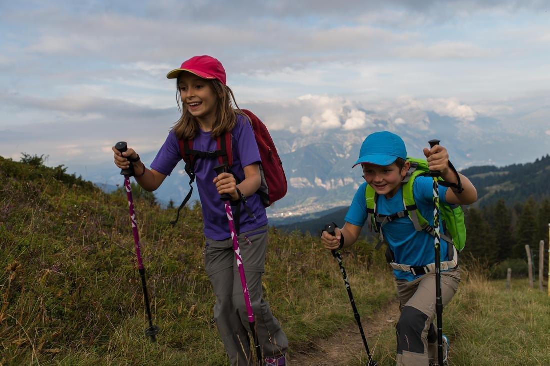 Kids Unisex Mountain Walking Socks - Set Of 2 - Mid Height Crossocks, Navy, No Color, large image number 10