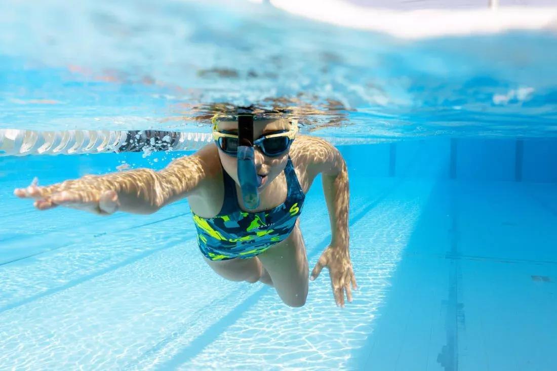 Kids Girls Kamyleon 500 Swimsuit, Blue, No Color, medium