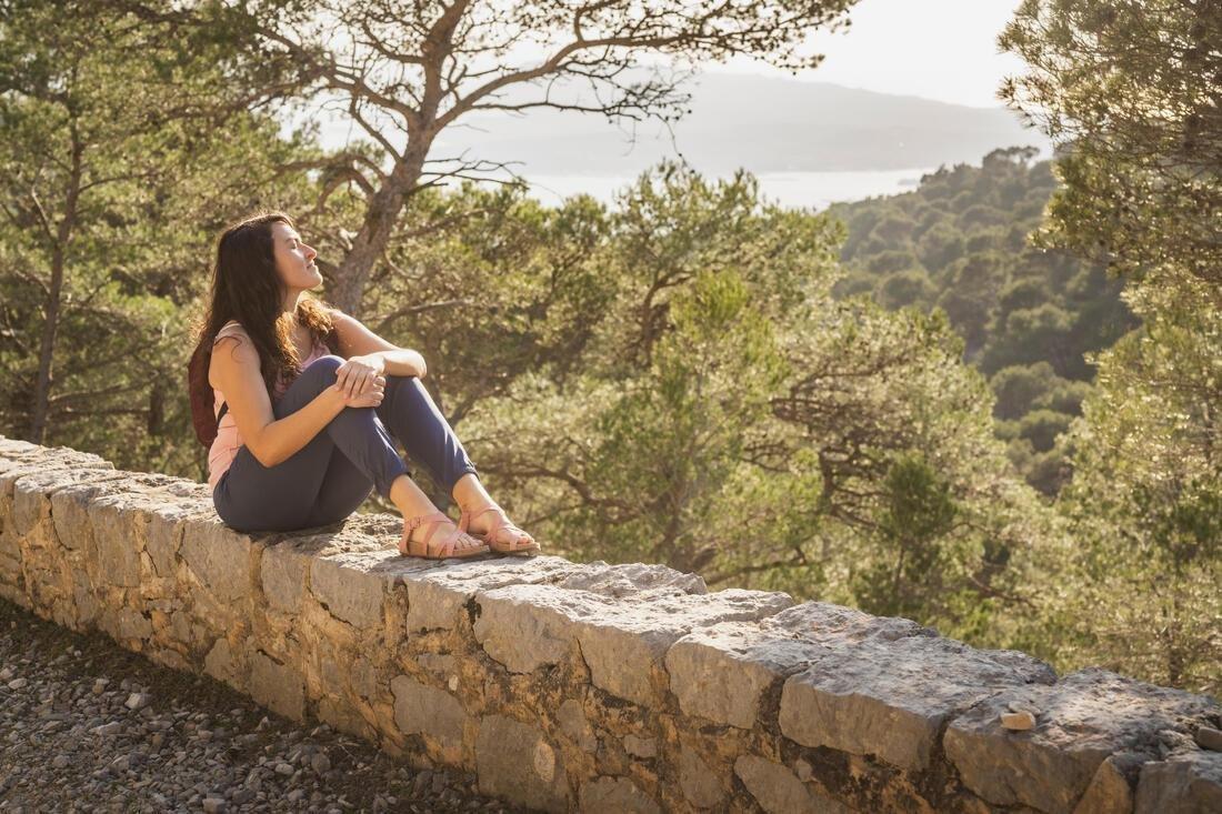 Women Hiking Trousers - NH100, Grey, No Color, large image number 14