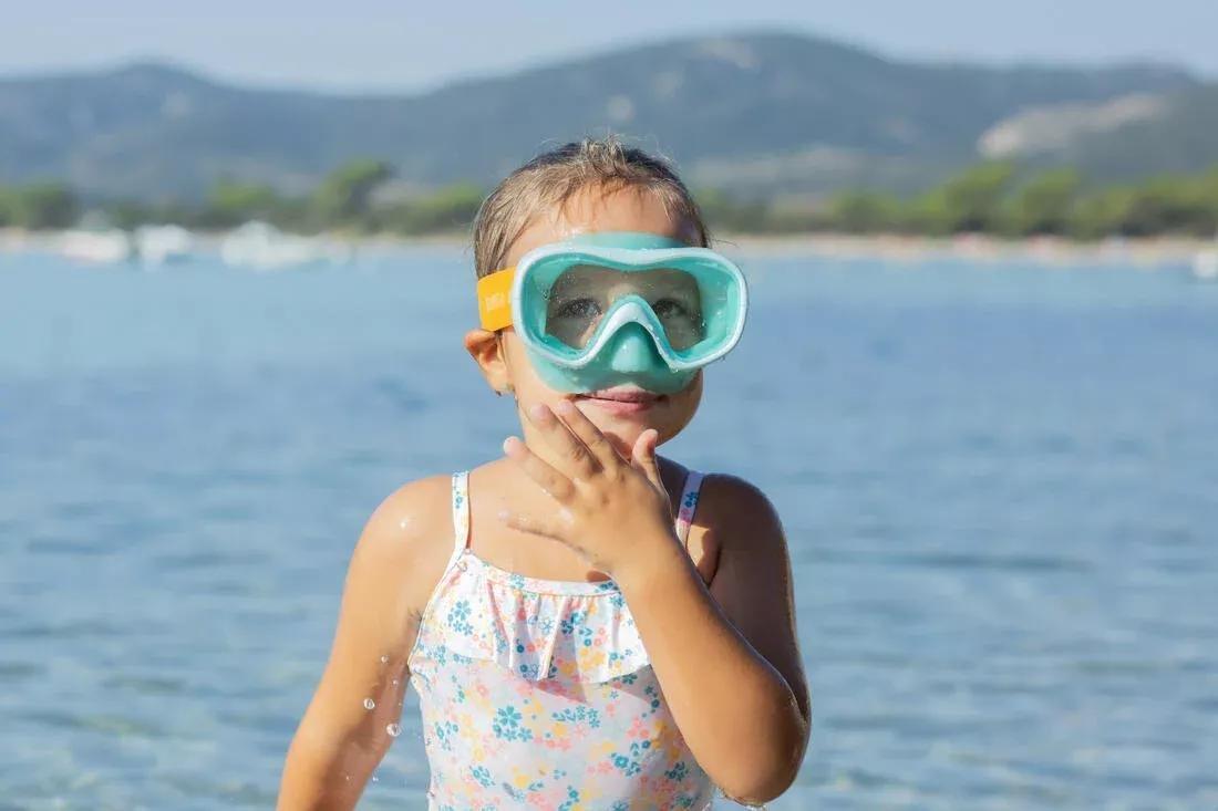 Kids Girls Ruffled One-Piece Floral Swimsuit, White, No Color, large image number 6