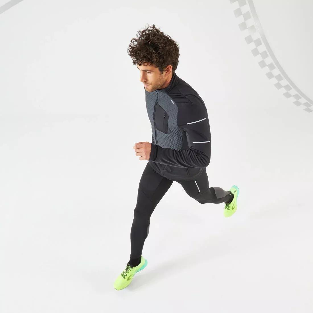 Men Warm Running Jacket - Kiprun Run 900, Black, No Color, large image number 2