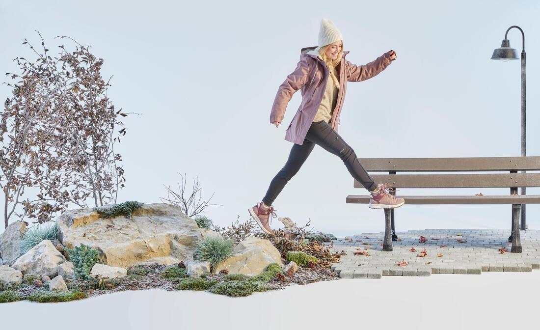 BLACK Women's Warm and Waterproof Hiking Boots - SH100 X-WARM Mid, No Color, medium