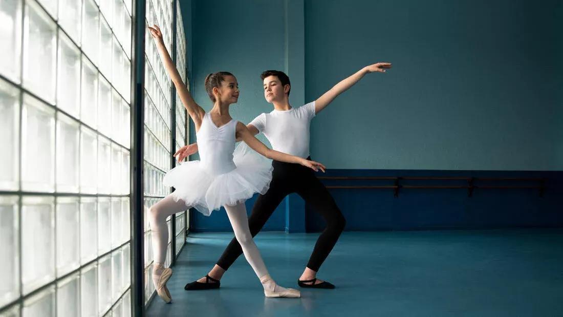 ULTRA WHITE Girls' Ballet Leotard, , large image number 13