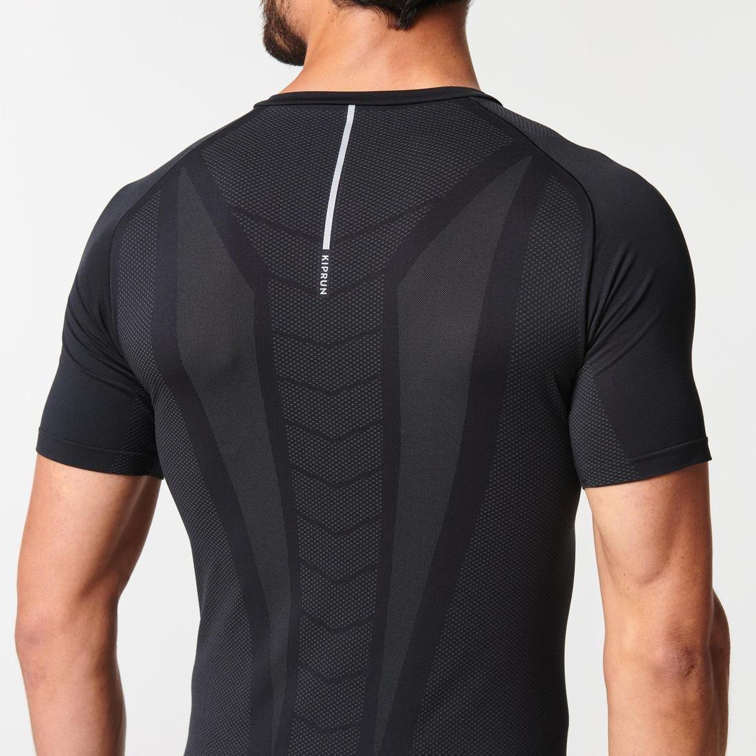 Men Running Seamless T-Shirt - Kiprun Run 500 Comfort Skin, Black, , large image number 2