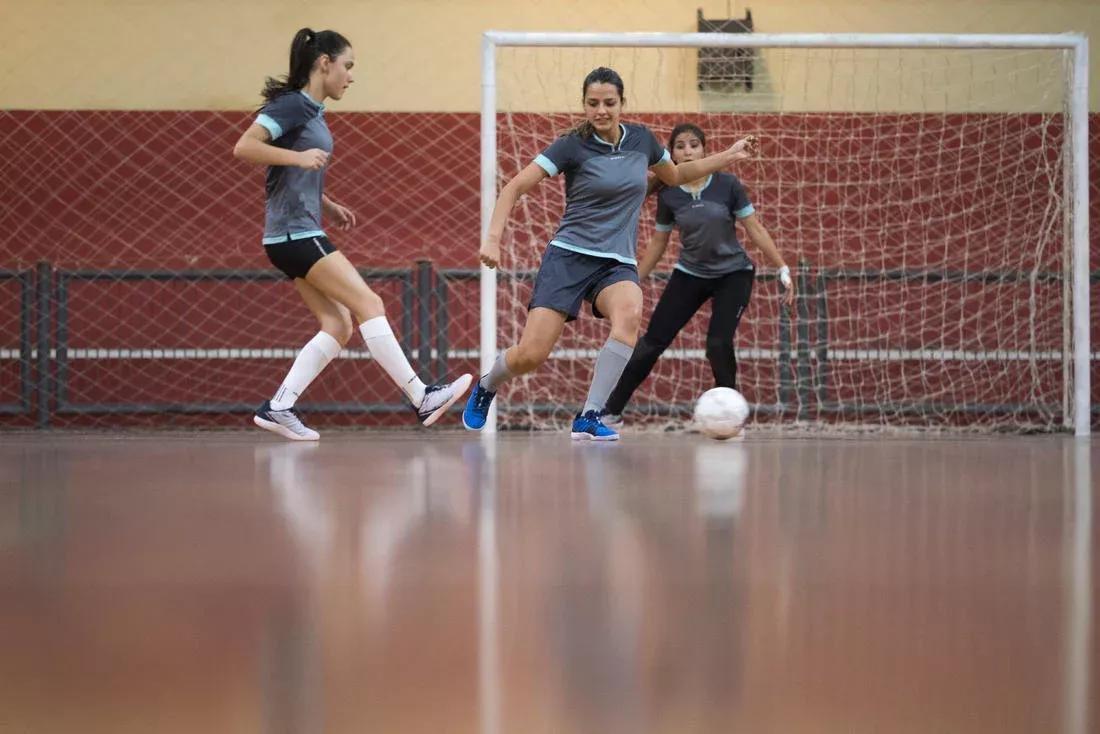 ULTRA WHITE Size 4 Futsal Ball (63 cm Perimeter) - Red/White, No Color, medium