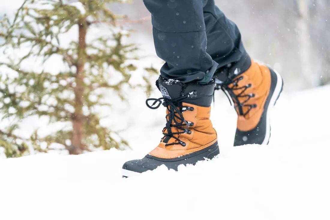 Men Warm Waterproof Snow Boots - Sh500 Lace-Up , Black, , large image number 7