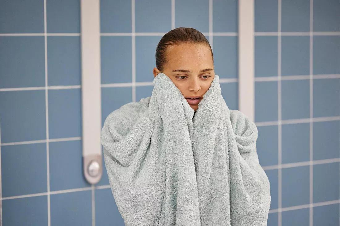 Swimming Ultra-Soft Microfibre Towel - Size Xl 110 X 175 Cm, Green, No Color, large image number 14