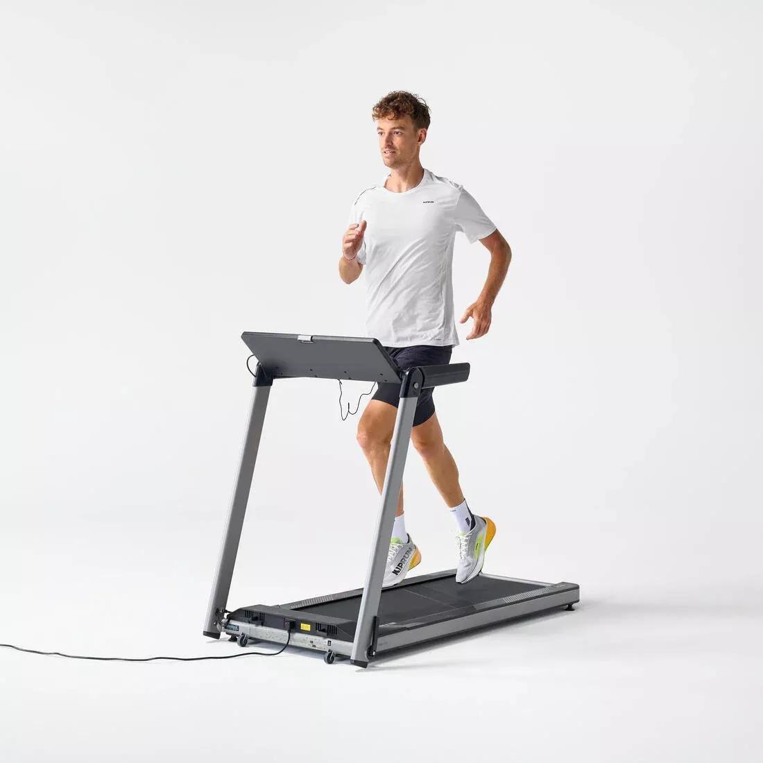 14 km/h Foldable & Compact Treadmill Run 100, No Color, large image number 7