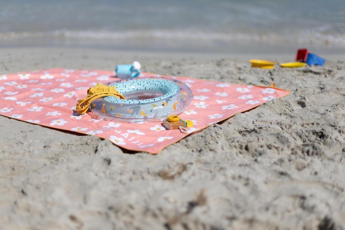 PALE CORAL ORANGE Compact Microfibre Swimming Towel Size L 80 x 130 cm - print, No Color, large image number 4