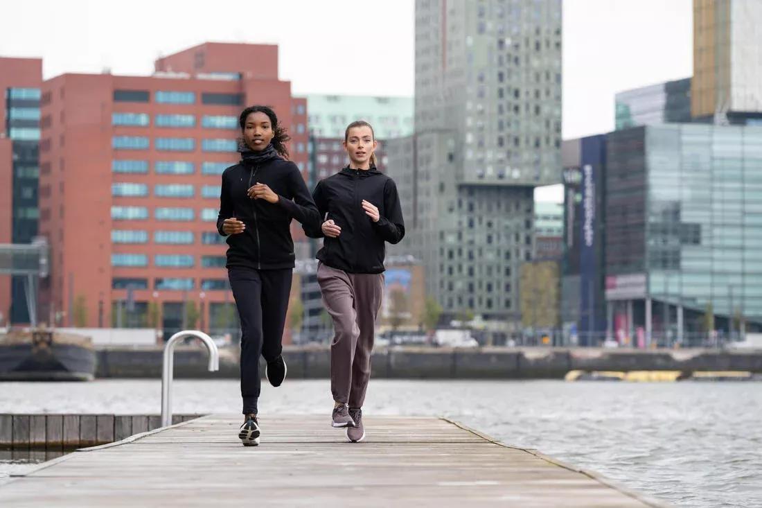 BLACK Women's windproof running jacket - KIPRUN Run 100 Wind - Black, , large image number 14