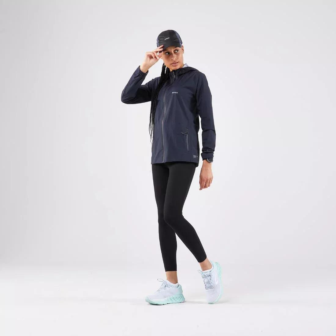 Women Waterproof Running Jacket - Kiprun Run 900 Rain, Grey, 5401_000, large image number 2