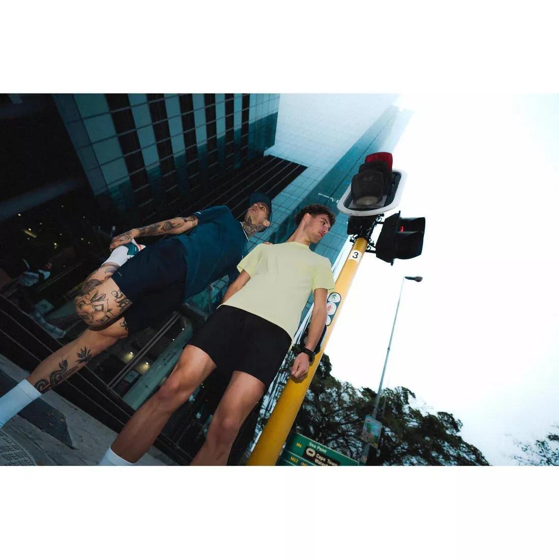 Men Breathable Running T-Shirt - Kiprun Run 500, Blue, No Color, large image number 7