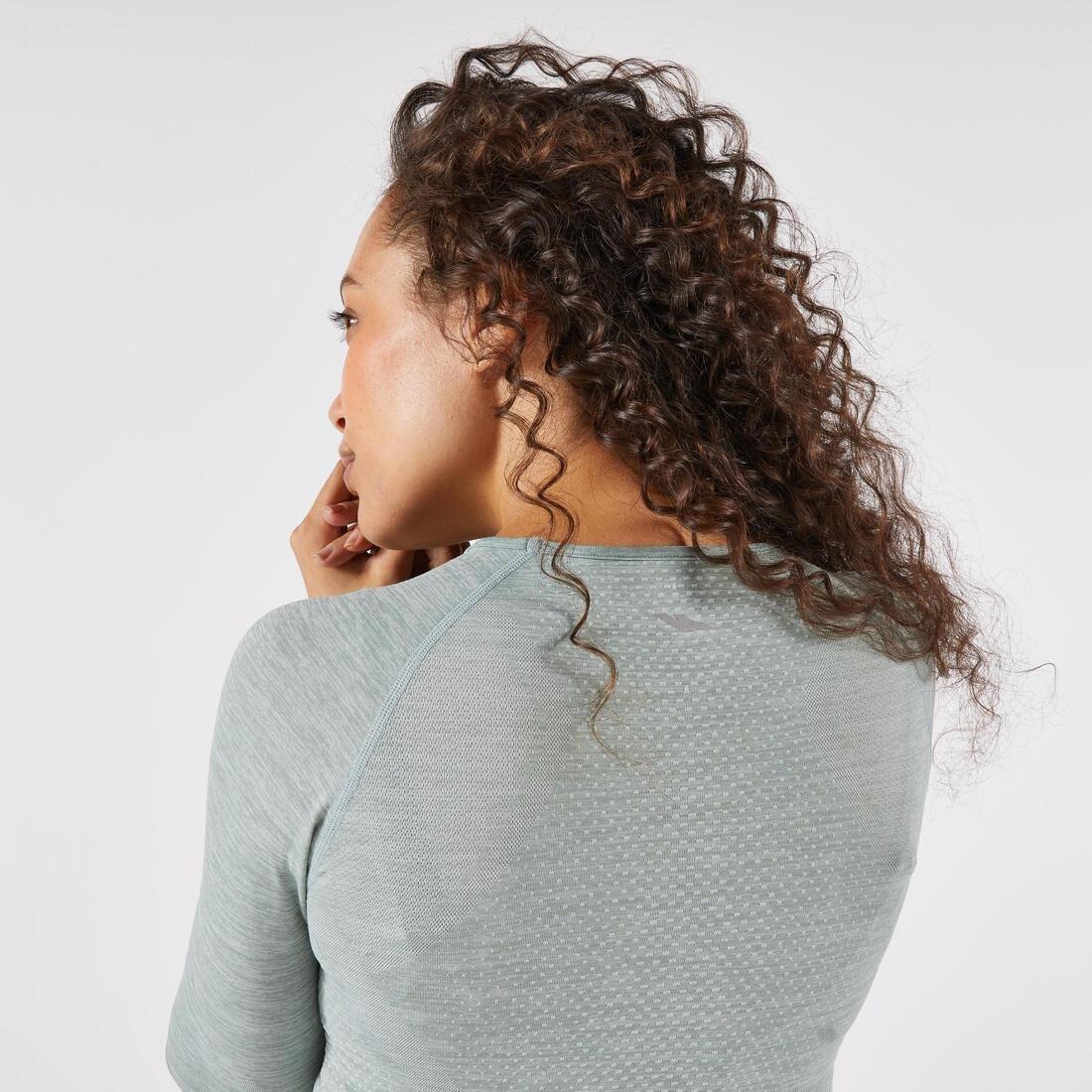 Women Long-Sleeved Seamless Running T-Shirt - Kiprun Run 500, Blue, No Color, large image number 6