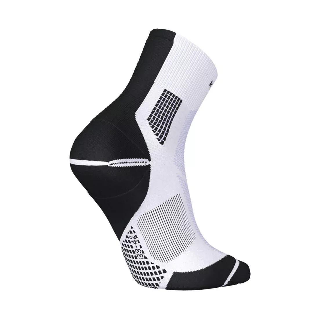 Mid-Calf Thick Running Socks - Kiprun Run 900,  Black, No Color, large image number 3