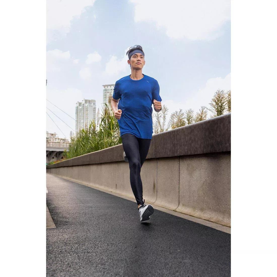 Men Comfort Seamless Running T-Shirt - Kiprun Run 500, Green, No Color, large image number 10