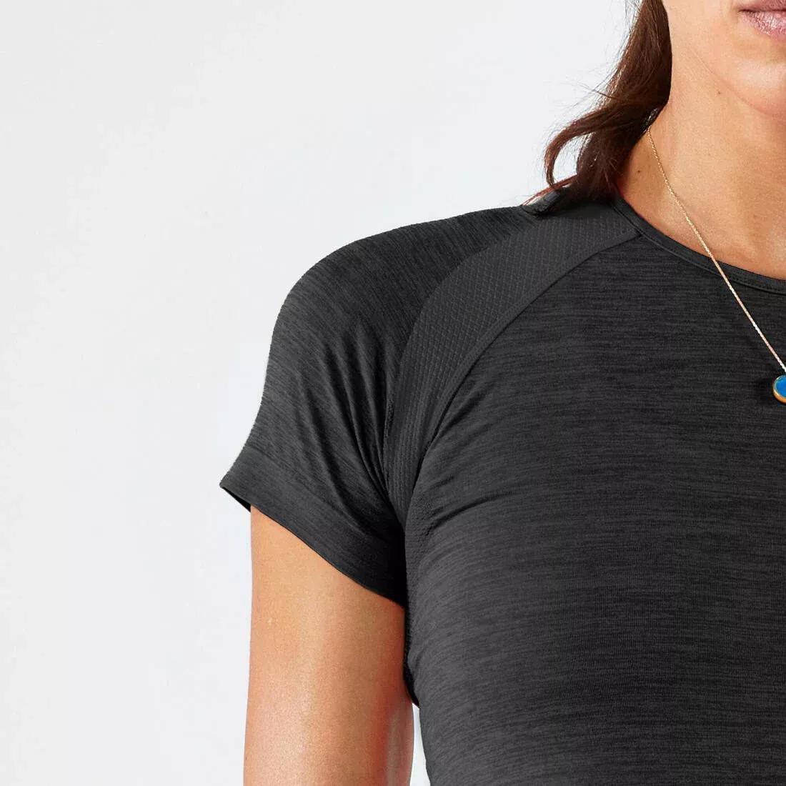 Women Seamless Running&Trail Running T-Shirt - Kiprun Run 500 Comfort Slim, Purple, No Color, large image number 4