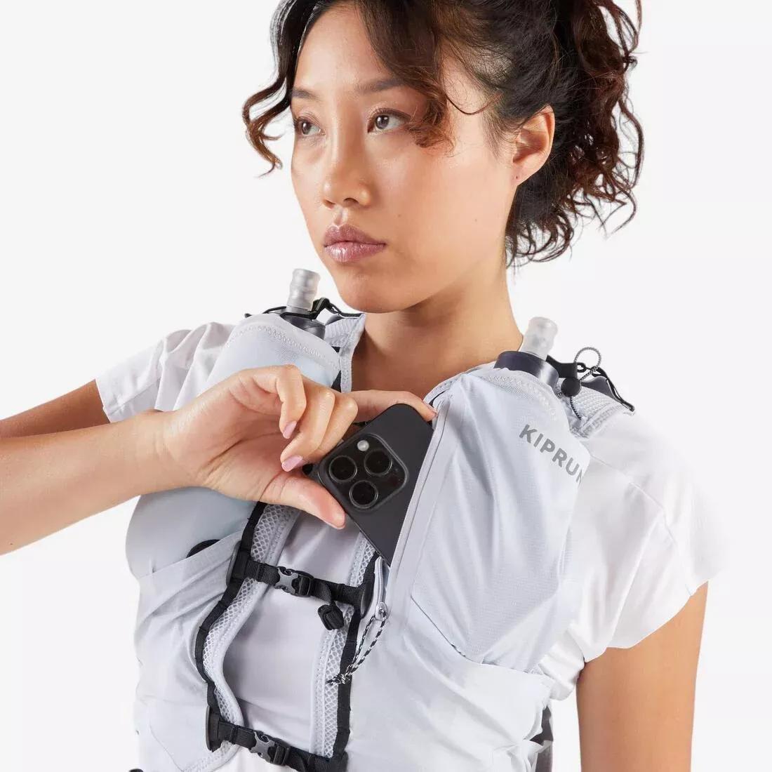 SMOKED BLACK 10 L BLACK UNISEX TRAIL RUNNING BAG - SOLD WITH 1 L WATER BLADDER, No Color, large image number 7