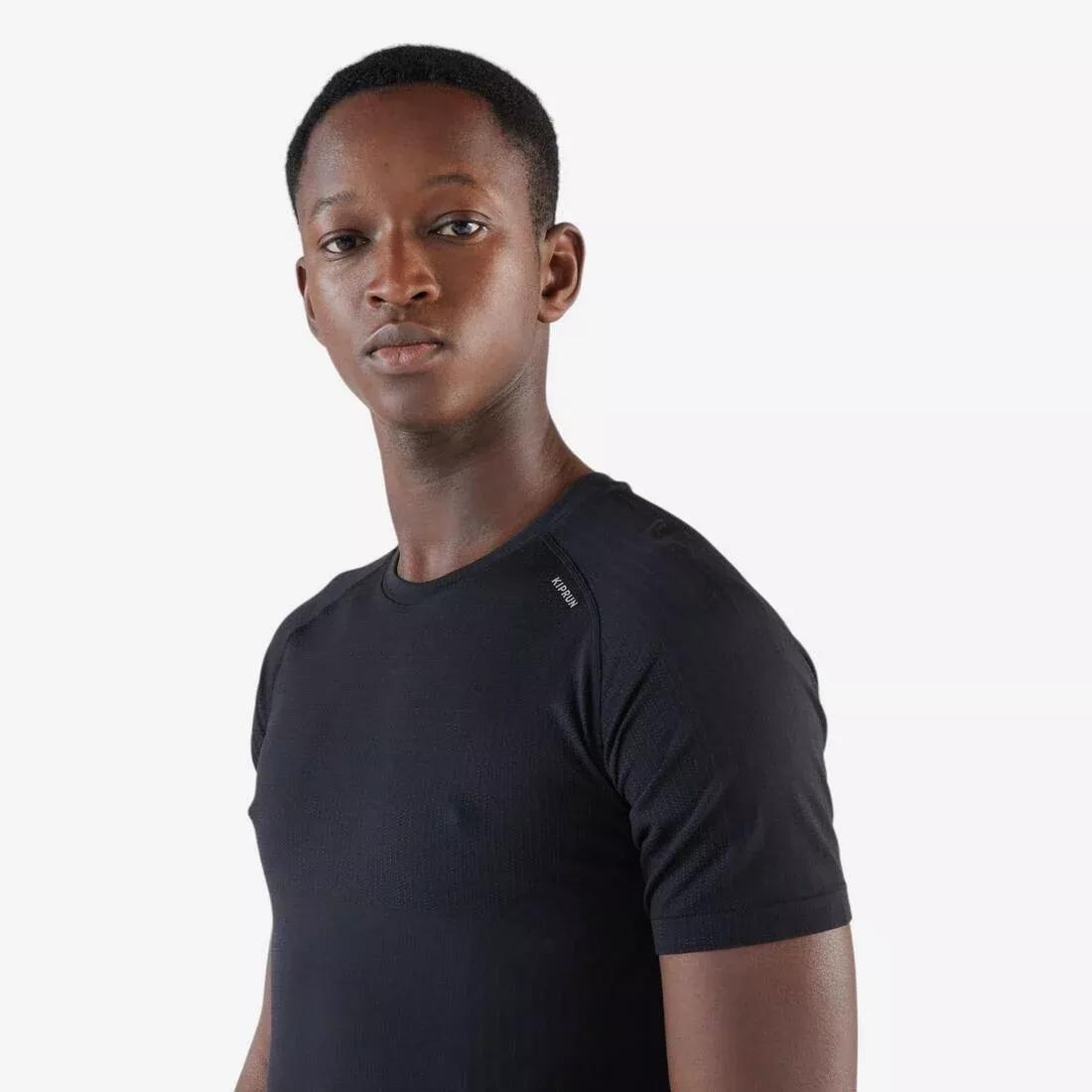 GRAPHITE GREY RUN 500 COMFORT SLIM SEAMLESS RUNNING T-SHIRT, No Color, large image number 9