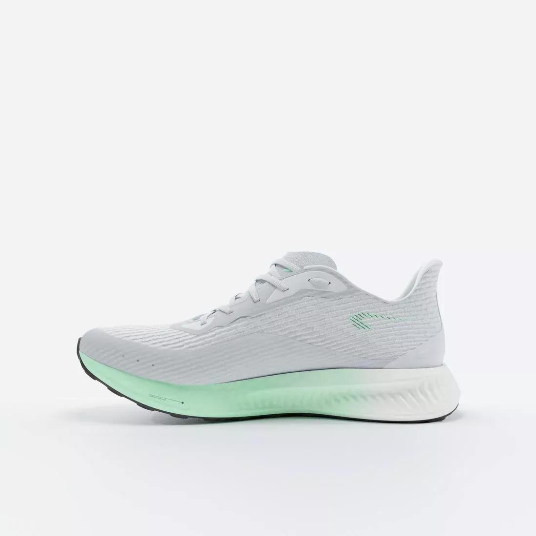 Men Running Shoes - KIPRUN KD500.3, Grey, No Color, large image number 4