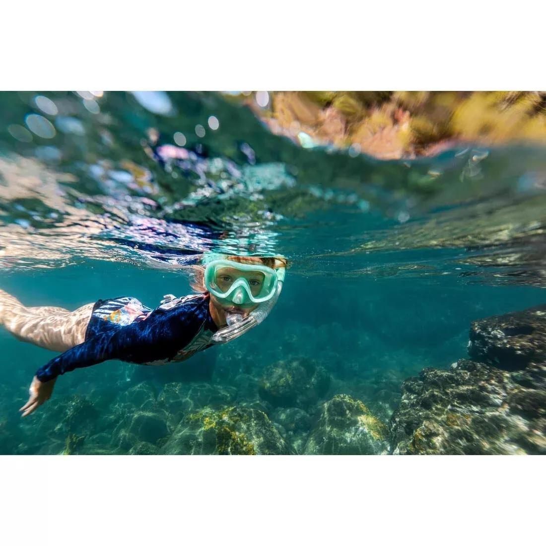 Kids Snorkelling Anti-Fog Mask And Valve Snorkel Set - 100 Green, Green, No Color, large image number 9