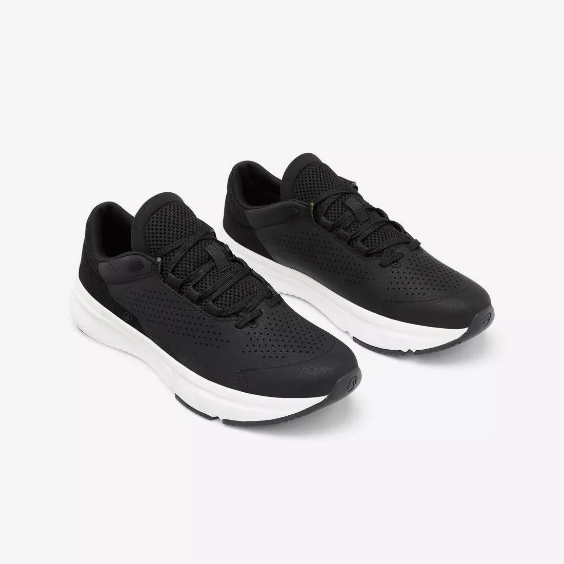 Men Sports Shoes Essential Icon, Black, No Color, large image number 3