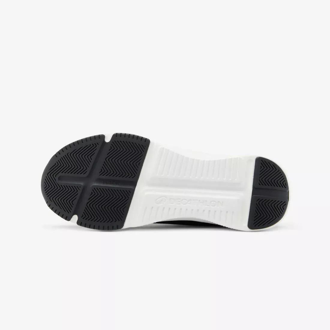 Men Sports Shoes Essential Icon, Black, No Color, large image number 7