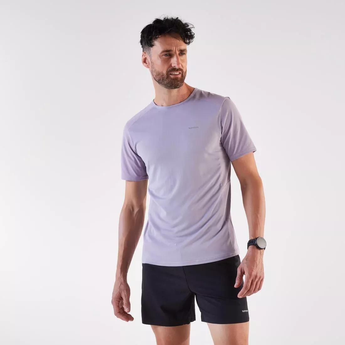 Men Running T-Shirt - Kiprun Run 900, Purple, No Color, medium