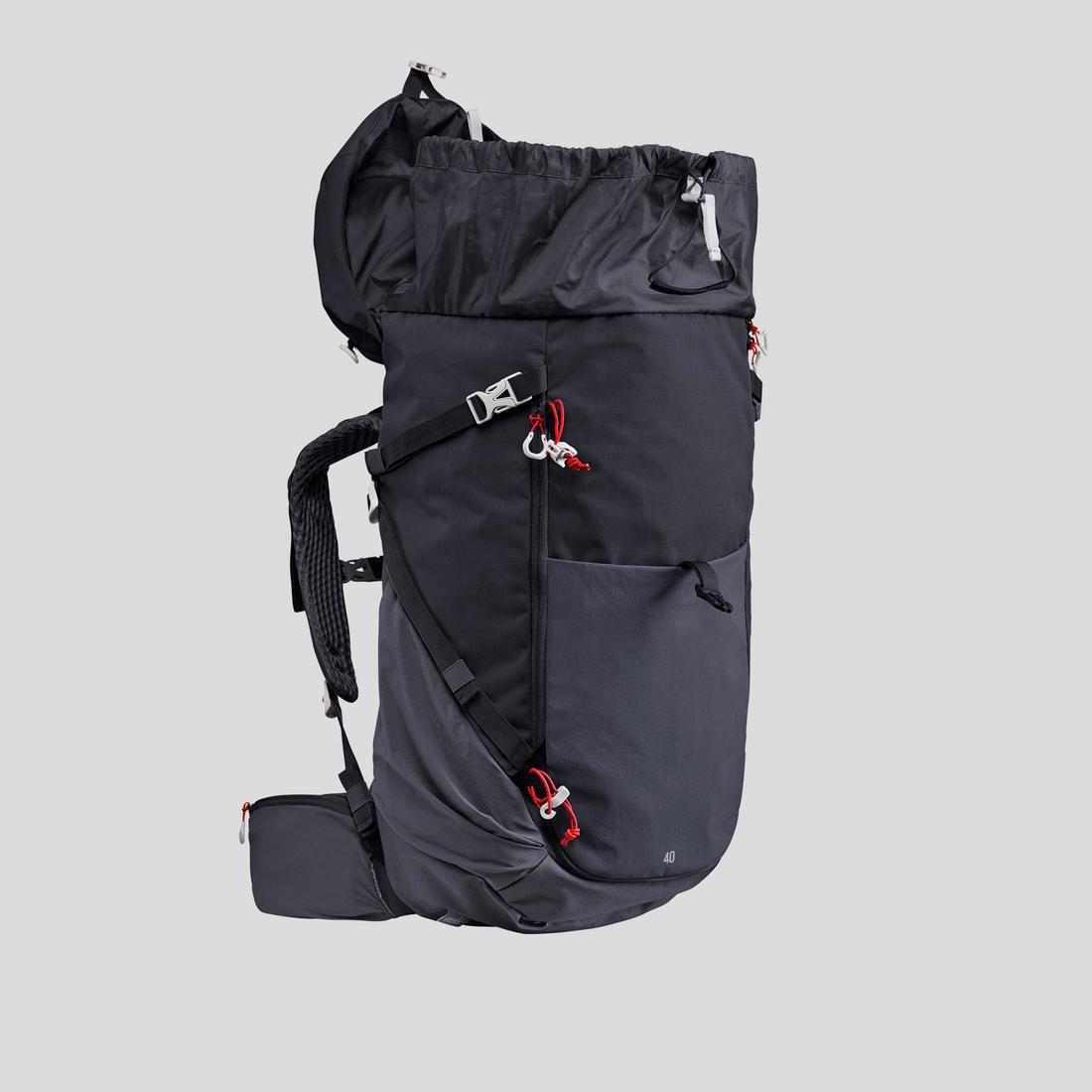 QUECHUA - Mountain Walking Rucksack, Black