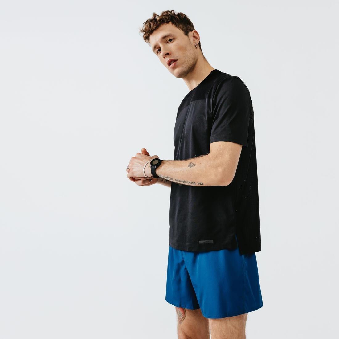 Men Running Breathable And Ventilated T-Shirt - Dry+ Breath, Black, , large image number 1