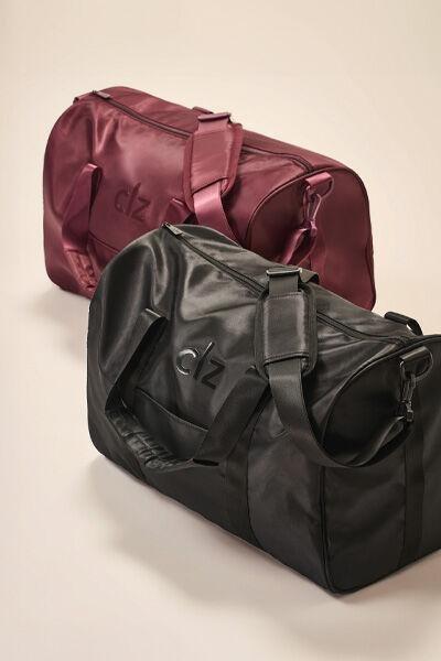 Black Zippered Athleisure Bag, Black, large image number 1
