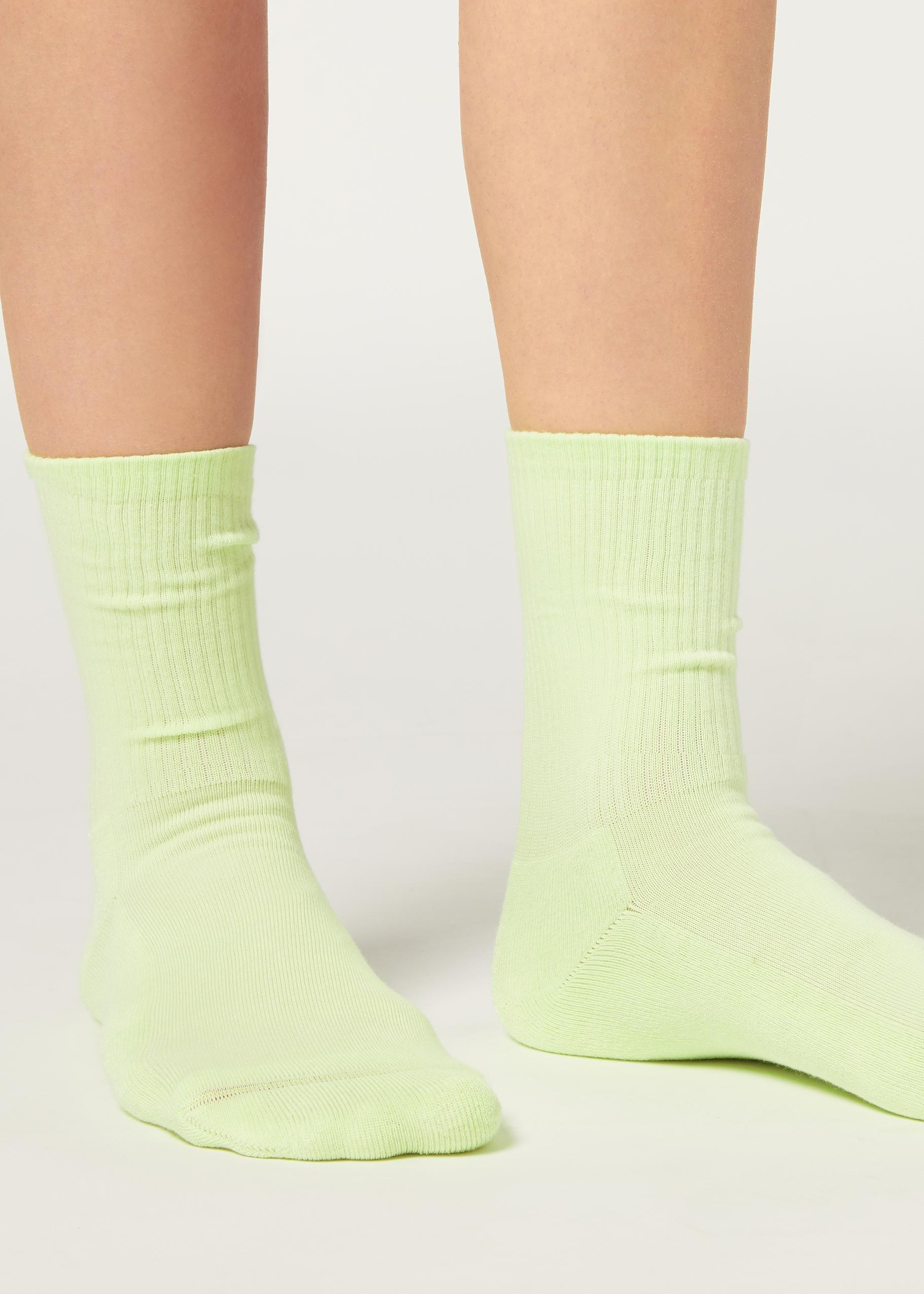Neon Light Green Short Sport Socks, Women - One-Size, , large image number 0