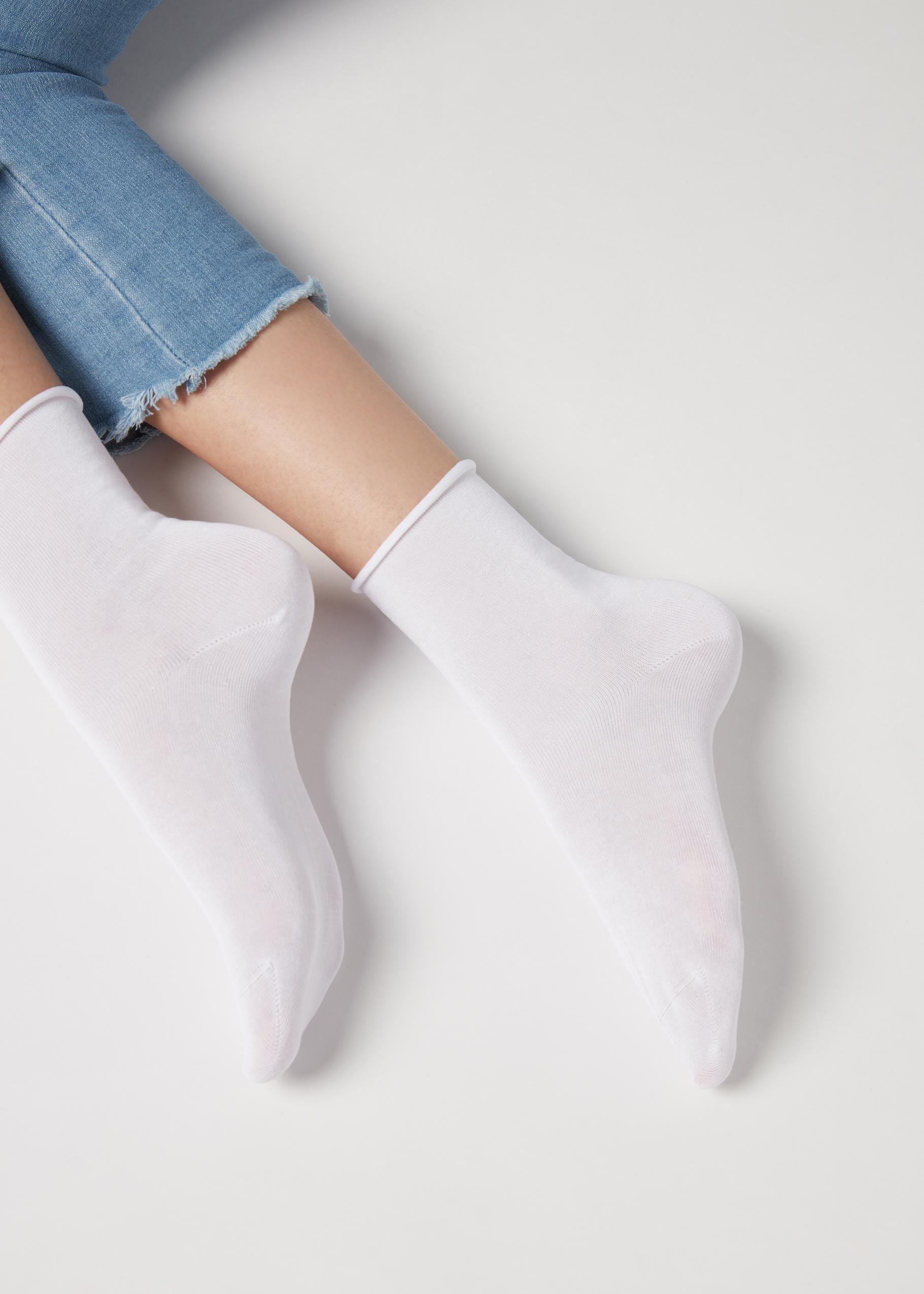 White Raw Cut Short Socks, White, large image number 0