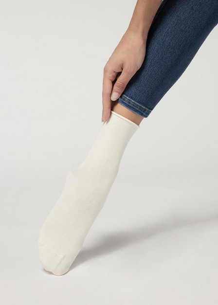 Calzedonia - White Cashmere Ankle Socks