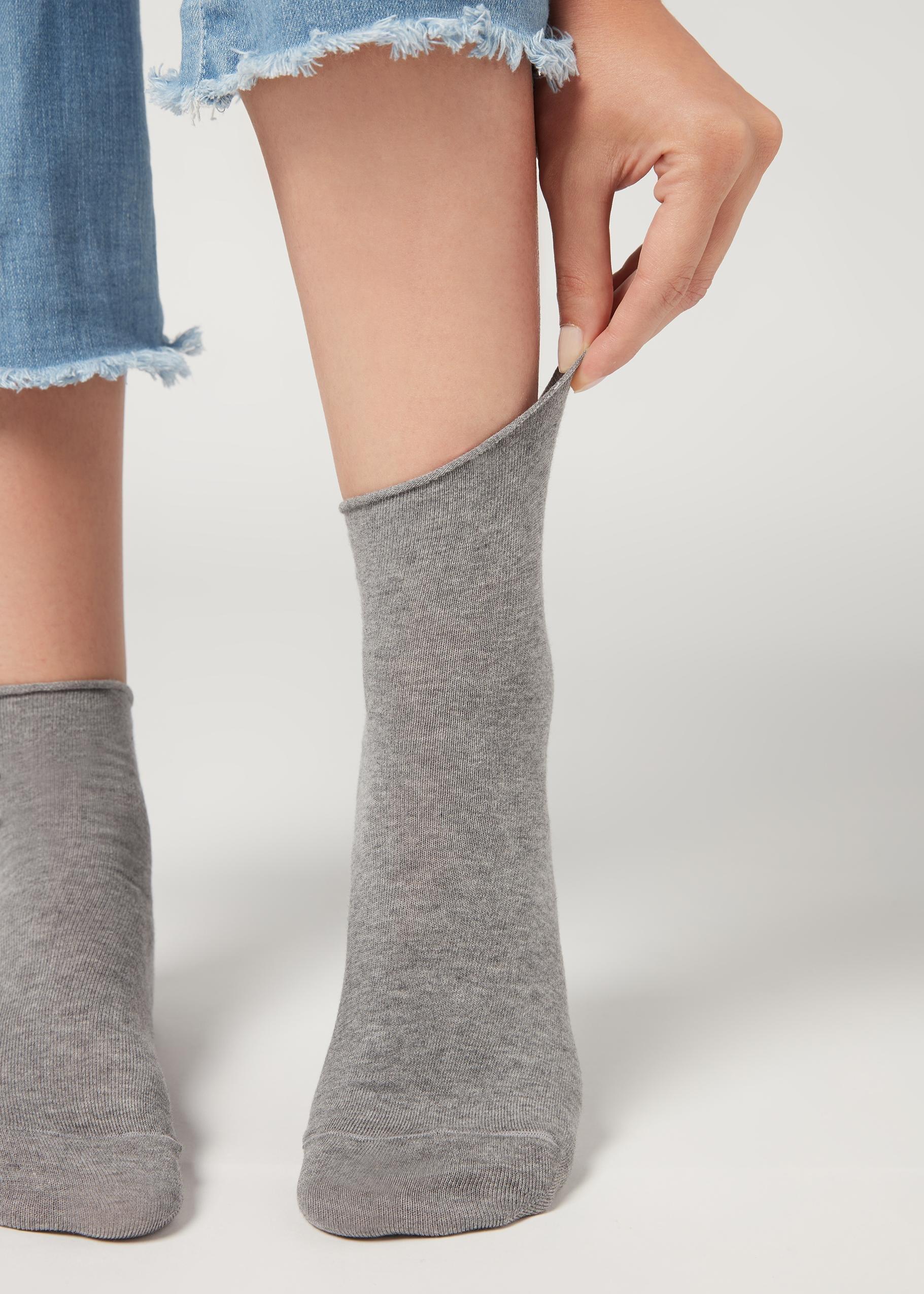 Grey Extra Short Flat-Knit Bandless Socks - One-Size, Grey Blend, large image number 2