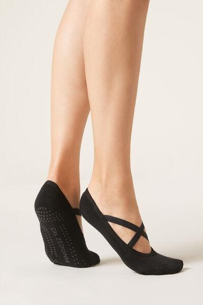 Black Criss-Cross Pilates Socks, , large image number 0