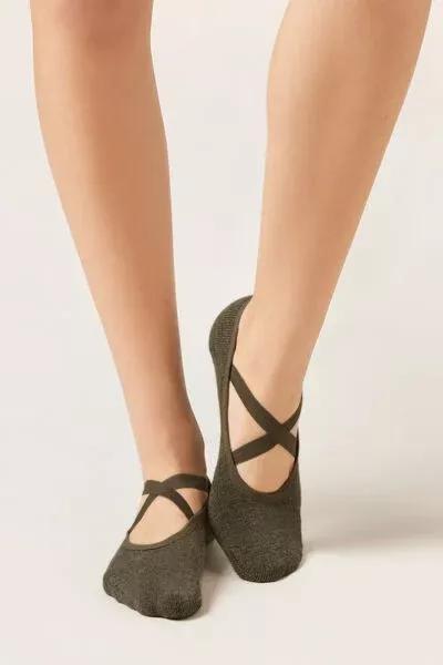 Green Non-Slip Crossover Cotton Pilates Socks, 5501_441D, large image number 0