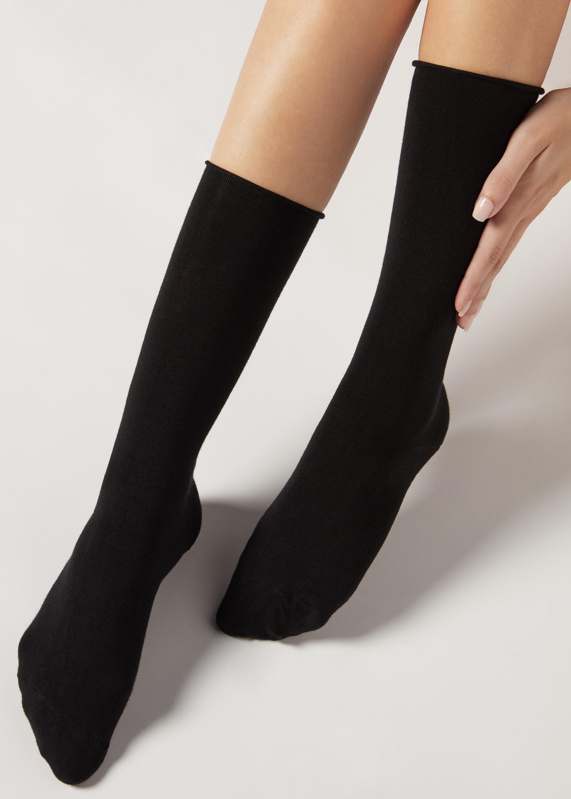 Black Smooth Cotton Mid-Calf Socks - One-Size, 5501_019, large image number 1