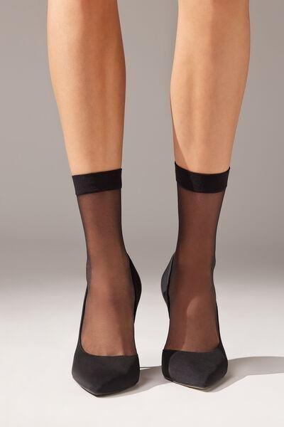Black 8 Denier Ultra Sheer Socks, Black, large image number 1