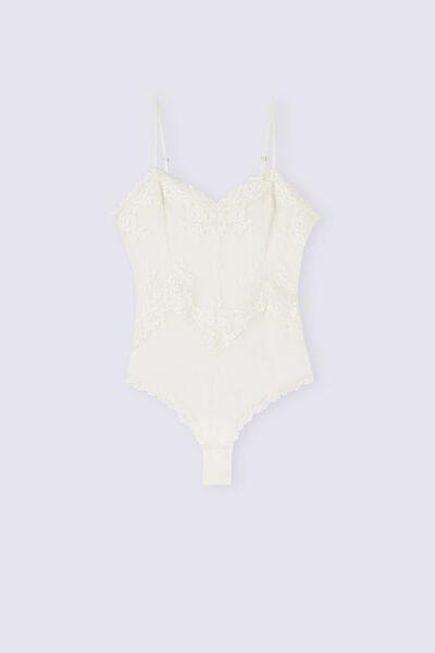White Pretty Flowers Lace Bodysuit, Powder White, large image number 3