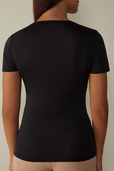 Black Short-Sleeve T-Shirt In Ultrafresh Supima Cotton, , large image number 3